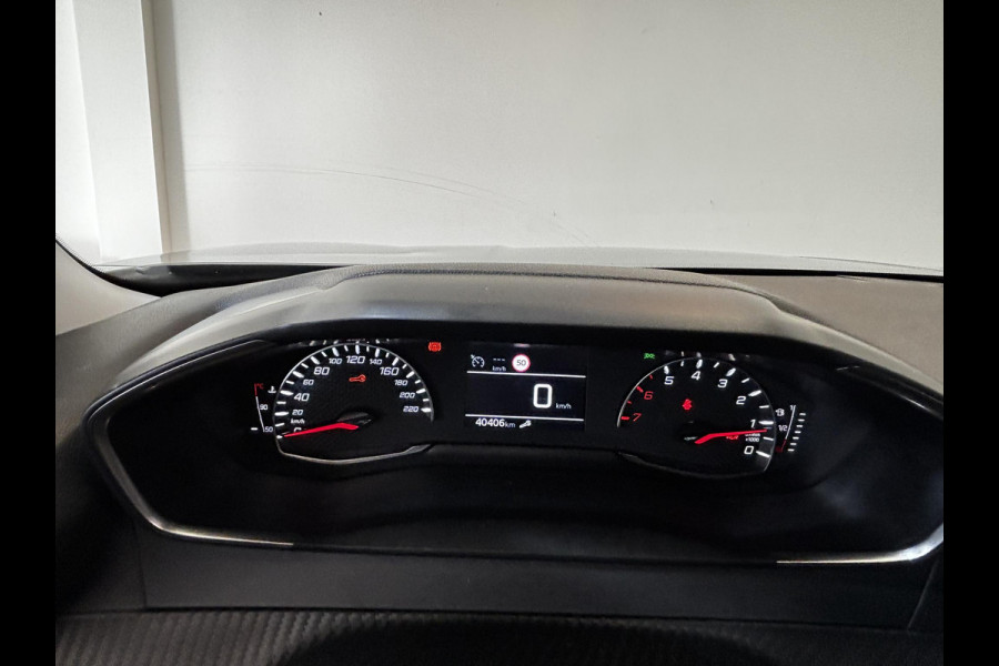 Peugeot 2008 1.2 PureTech Active Navigatie | Cruise control | Android auto / Apple carplay | Parkeersensoren achter