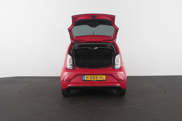 Volkswagen up! 1.0 BMT move > Zwart dak/Cruise control/15 inch velgen...