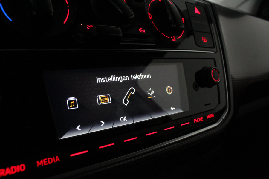 Volkswagen up! 1.0 BMT move > Zwart dak/Cruise control/15 inch velgen...