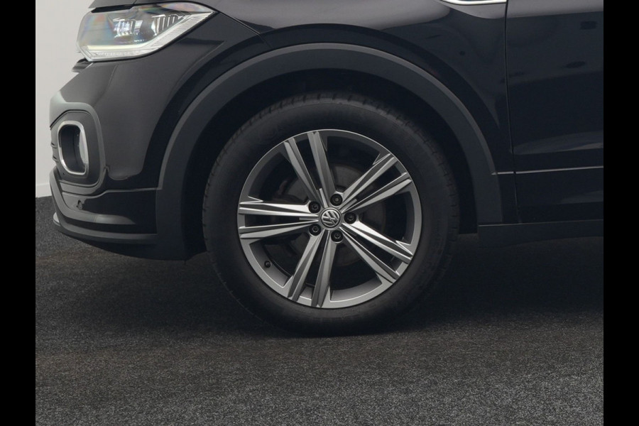 Volkswagen T-Cross 1.0 TSI R-Line 116pk DSG | Adaptive Cruise | Apple Carplay | Voorstoelen Verwarmd | Blis | Virtual Cockpit | Navigatie | DAB |