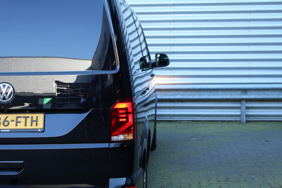 Volkswagen Transporter 2.0 TDI 150pk DSG7 L2H1 Dubbel Cabine Comfortline NL-Auto NAP Airco Cruise Navi Camera 17"LMV Voorruitverwarming Trekhaak 2500kg
