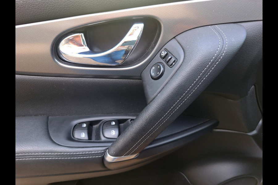 Nissan QASHQAI 1.3 DIG-T Tekna DCT Automaat | Panodak | Trekhaak | LED | 360Cam | Climate | Navi  | All Season banden |