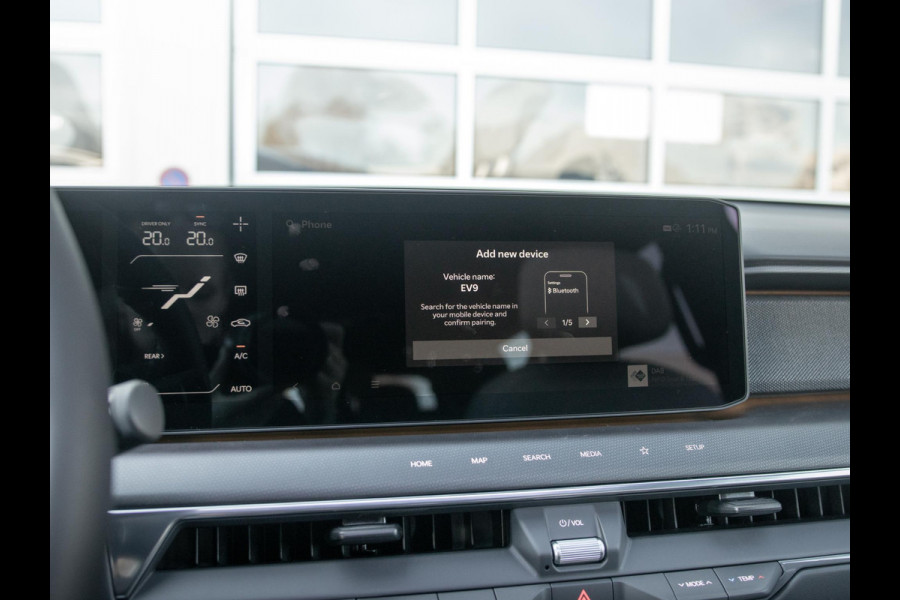 Kia EV9 GT-Line AWD 99.8 kWh | Levering uit voorraad | 7-Pers. | 21" | Head-Up | Stoel-/Stuurverwarming | Premium Audio | Schuif-/kanteldak | Adapt. Cruise | Navi