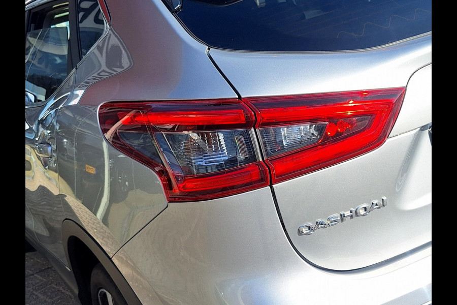Nissan QASHQAI 1.3 DIG-T Tekna DCT Automaat | Panodak | Trekhaak | LED | 360Cam | Climate | Navi  | All Season banden |
