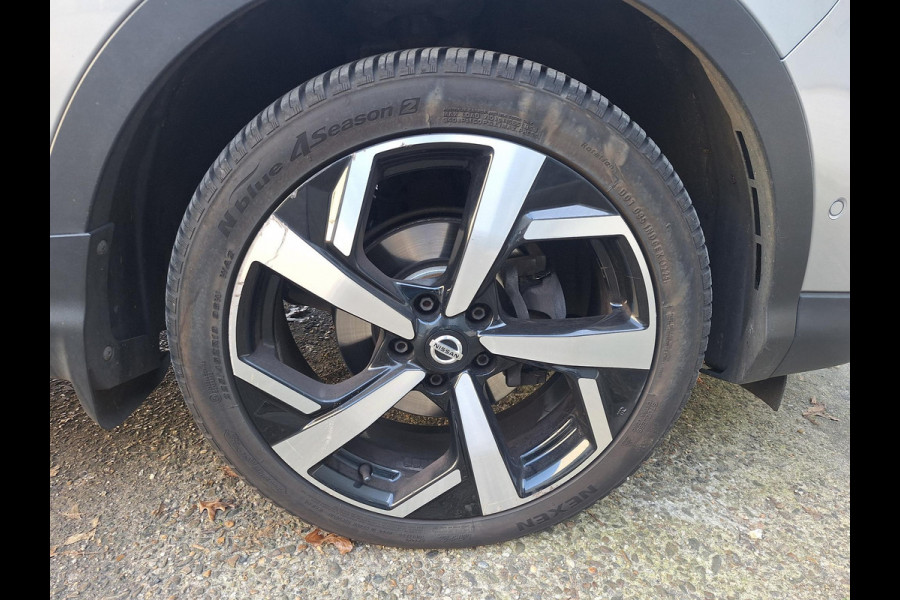 Nissan QASHQAI 1.3 DIG-T Tekna DCT Automaat | Panodak | Trekhaak | LED | 360Cam | Climate | Navi  | All Season banden |