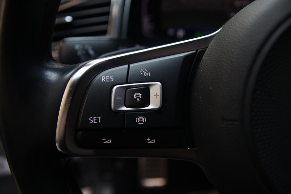 Volkswagen T-Roc 1.5 TSI R-line Sport BTW-LED-NAP-VIRTUAL-CAMERA