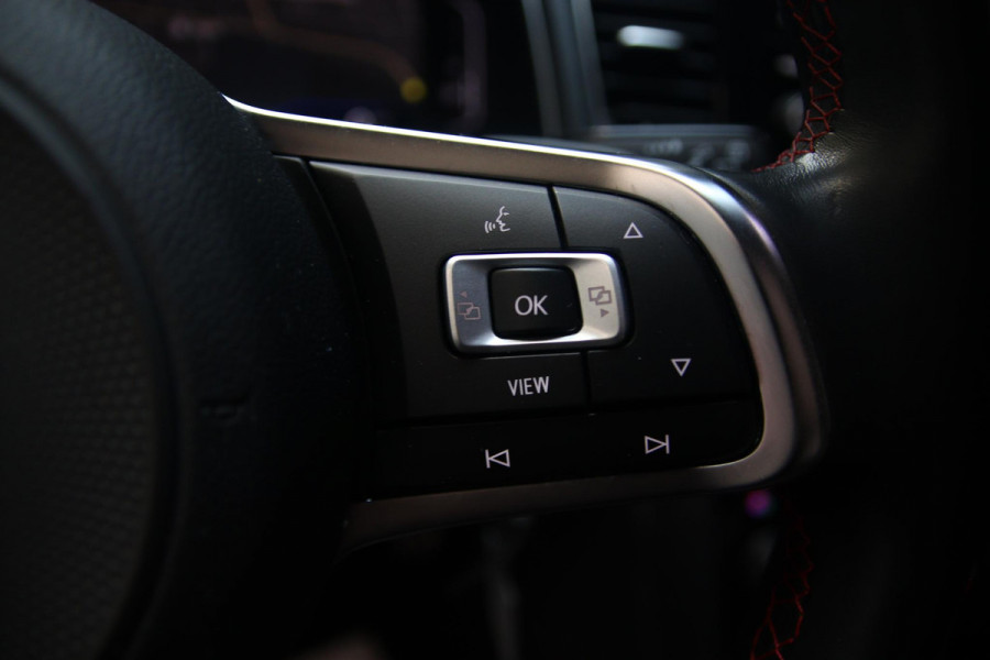 Volkswagen T-Roc 1.5 TSI R-line Sport BTW-LED-NAP-VIRTUAL-CAMERA