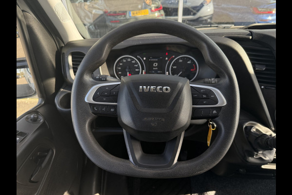 Iveco Daily 35C16 2.3 300 Kipper | Dubbellucht | Trekhaak | Leder | Opbergkist | Airco | Cruisec.