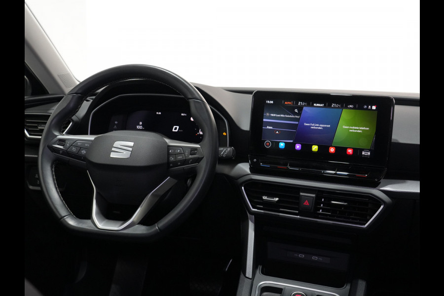 Seat Leon Sportstourer 1.5 eTSI 150pk DSG Style Business Intense Trekhaak Navigatie Camera Parkass. Android/Carplay