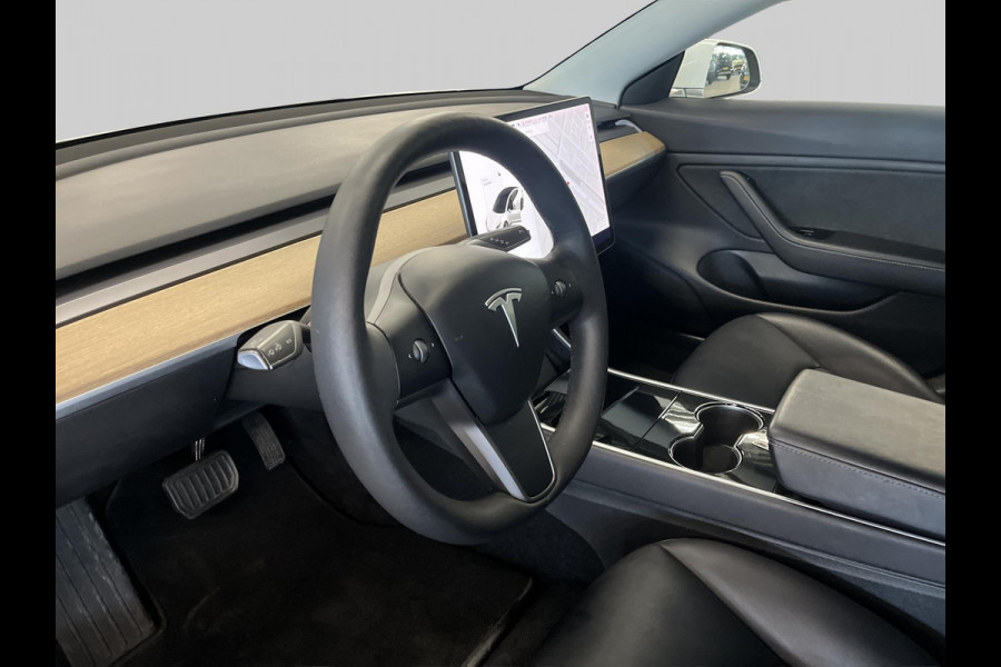Tesla Model 3 Standard RWD Plus 60 kWh | Volleder | Pano | WLTP 491 KM |