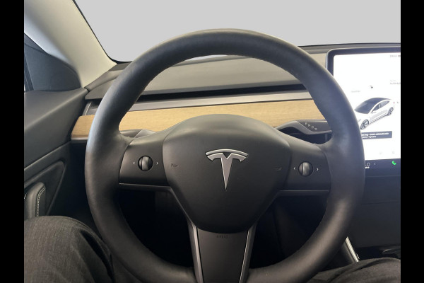 Tesla Model 3 Standard RWD Plus 60 kWh | Volleder | Pano | WLTP 491 KM |