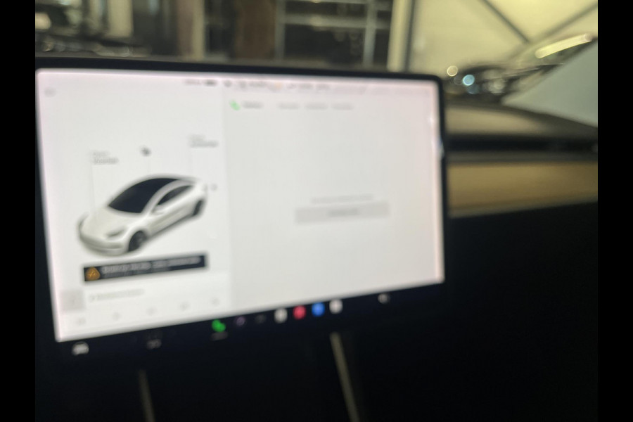 Tesla Model 3 Standard RWD Plus 60 kWh | Volleder | Pano | WLTP 491 KM |