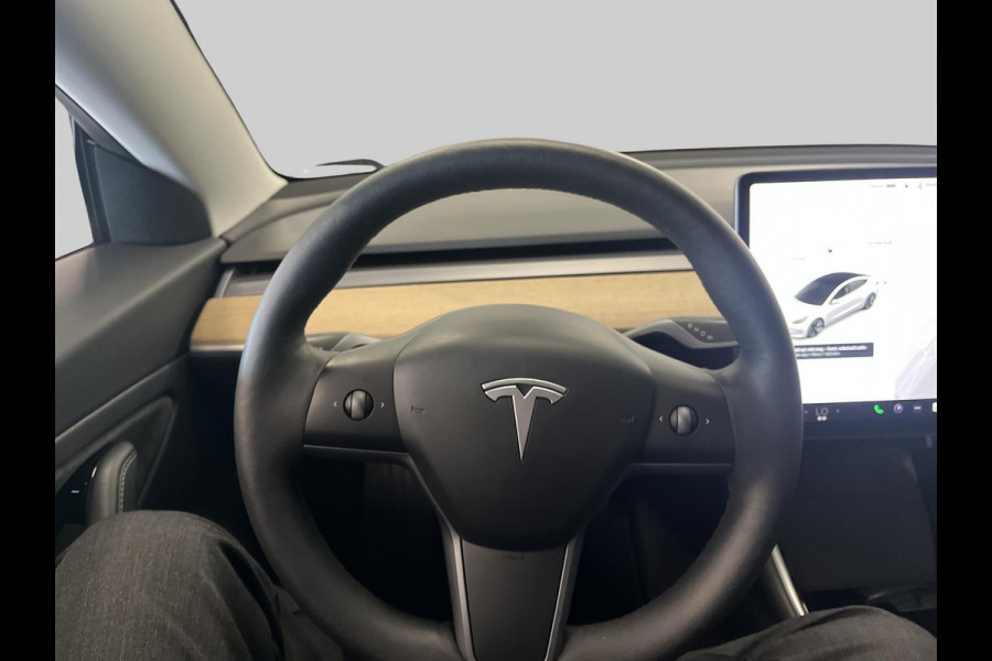 Tesla Model 3 Standard RWD Plus 60 kWh | Volleder | Pano | WLTP 491 KM |