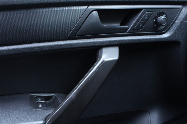 Volkswagen Caddy Maxi TSI benzine 102pk Lengte 2 L2H1 42.000km! LANG AIRCO 2018