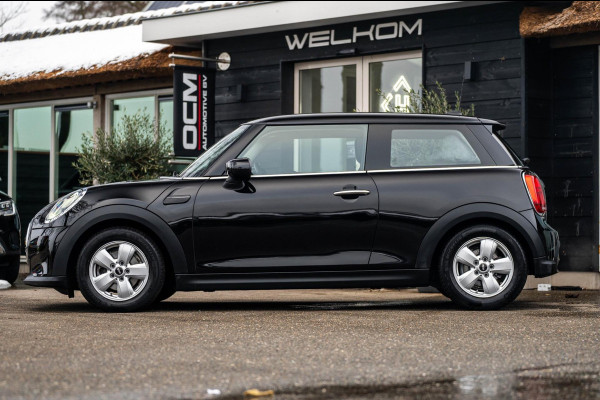 MINI Mini 1.5 One Essential I NAP I Navigatie I Climate I Cruise I Dealeronderhouden I 1e Eigenaar I BTW Auto