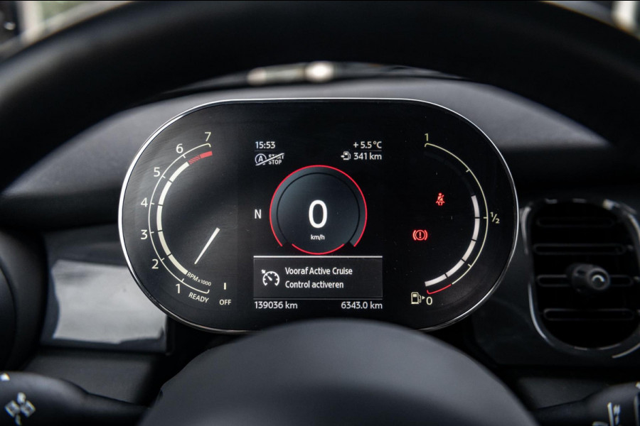 MINI Mini 1.5 One Essential I NAP I Navigatie I Climate I Cruise I Dealeronderhouden I 1e Eigenaar I BTW Auto