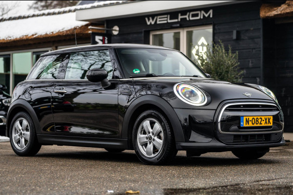 MINI Mini 1.5 One Essential I NAP I Navigatie I Climate I Cruise I Dealeronderhouden I 1e Eigenaar I BTW Auto