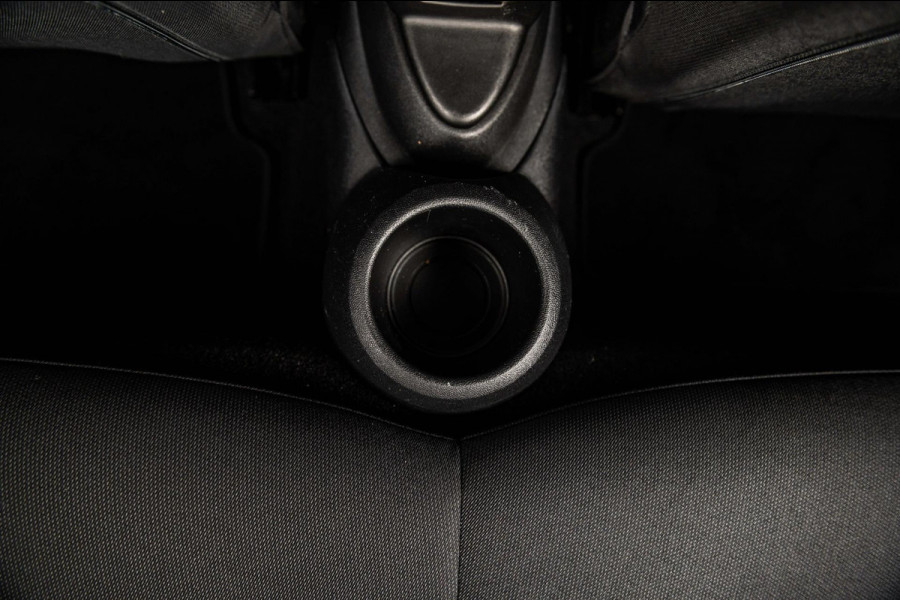 MINI Mini 1.5 One Essential I NAP I Navigatie I Climate I Cruise I Dealeronderhouden I 1e Eigenaar I BTW Auto