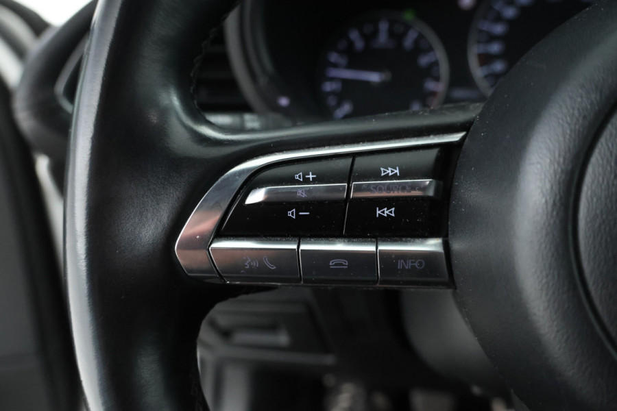 Mazda 3 2.0 e-SkyActiv-G M Hybrid 122 Head Up! Navigatie, Airco