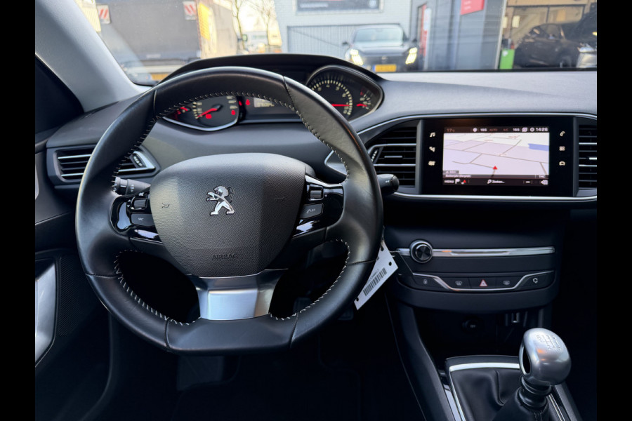 Peugeot 308 SW 110pk Allure (Automatische Airco - Navigatie - Parkeersensoren - Apple Carplay - Lichtmetalen velgen)