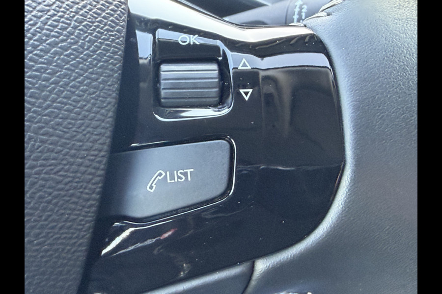 Peugeot 308 SW 110pk Allure (Automatische Airco - Navigatie - Parkeersensoren - Apple Carplay - Lichtmetalen velgen)