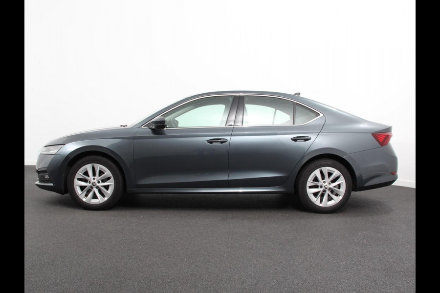 Škoda Octavia 1.0 e-TSI DSG Style | Navigatie | Apple Carplay/Android Auto | Adaptive Cruise Control | Camera | Climate Control | Digitale Cockpit | Stoelverwarming | Lichtmetalen Velgen