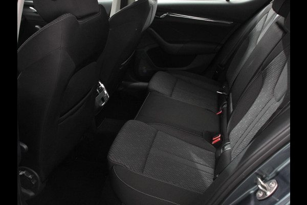 Škoda Octavia 1.0 e-TSI DSG Style | Navigatie | Apple Carplay/Android Auto | Adaptive Cruise Control | Camera | Climate Control | Digitale Cockpit | Stoelverwarming | Lichtmetalen Velgen