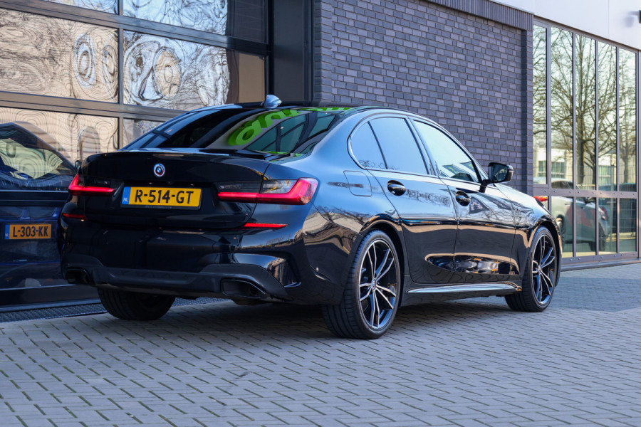 BMW 3-serie 330i M-Sport Business Edition Plus | NAP! | TOPSTAAT! | M-SPORT | PANO | LASER | MEMORY | H&K | CARBON INTERIEUR