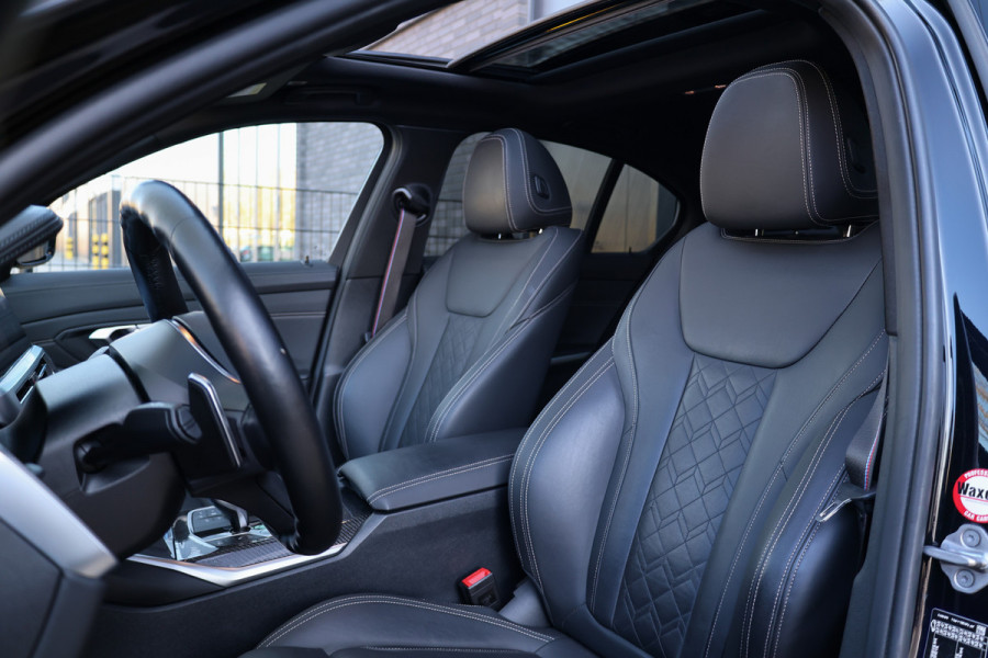 BMW 3-serie 330i M-Sport Business Edition Plus | NAP! | TOPSTAAT! | M-SPORT | PANO | LASER | MEMORY | H&K | CARBON INTERIEUR