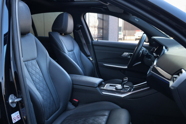 BMW 3-serie 330i M-Sport Business Edition Plus | NAP! | TOPSTAAT! | M-SPORT | PANO | LASER | MEMORY | H&K | CARBON INTERIEUR