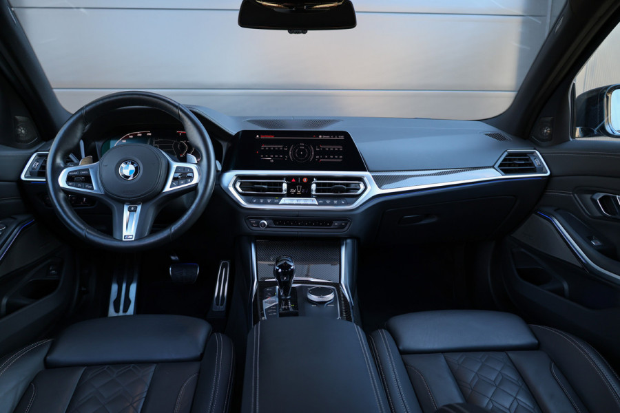BMW 3-serie 330i M-Sport Business Edition Plus | NAP! | TOPSTAAT! | M-SPORT | PANO | LASER | MEMORY | H&K | CARBON INTERIEUR