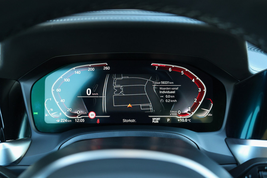 BMW 3-serie 330i M-Sport Business Edition Plus | NAP! | TOPSTAAT! | M-SPORT | PANO | LASER | MEMORY | H&K | CARBON INTERIEUR