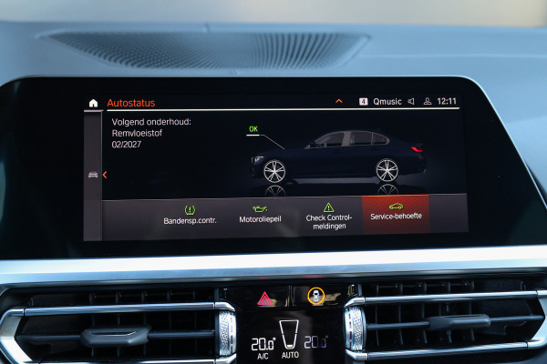 BMW 3-serie 330i M-Sport Business Edition Plus | NAP! | TOPSTAAT! | M-SPORT | PANO | LASER | MEMORY | H&K | CARBON INTERIEUR