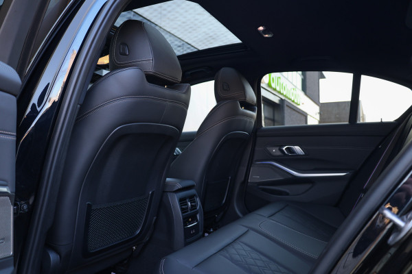 BMW 3-serie 330i M-Sport Business Edition Plus | NAP! | TOPSTAAT! | M-SPORT | PANO | LASER | MEMORY | H&K | CARBON INTERIEUR