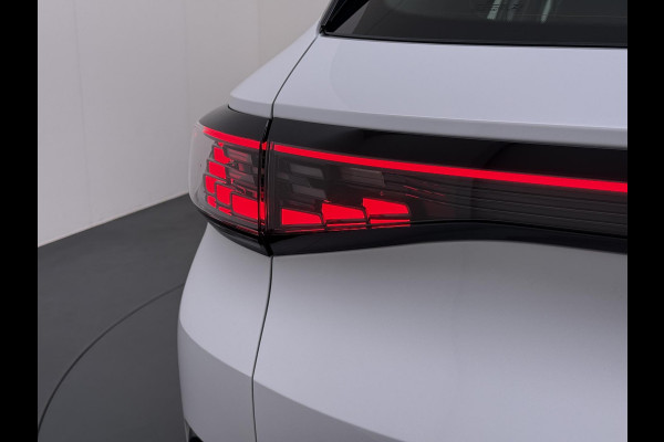 Volkswagen ID.4 GTX Advantage 4Motion 77 kWh VAN €32.900,- NU VOOR SLECHTS €29.877,- Uw LENTEVOORDEEL €3.023,-300PK | SOH 90% | WARMTEPOMP | 20 INCH | TREKHAK ELEKTRISCH UITKLAPBAAR | ACC CRUISE CONTROLE | STOEL + STUURWIELVERWARMING | MATRIX-LED-KOPLAMP (IQ.LIGHT) | RIJKLAAR GELEVERD MET 12 MND BOVAG GARANTIE
