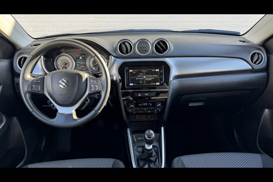 Suzuki Vitara 1.4 Boosterjet Select Smart Hybrid Adaptive cruise Climate control Stoelverwarming Parkeercamera Apple / Android