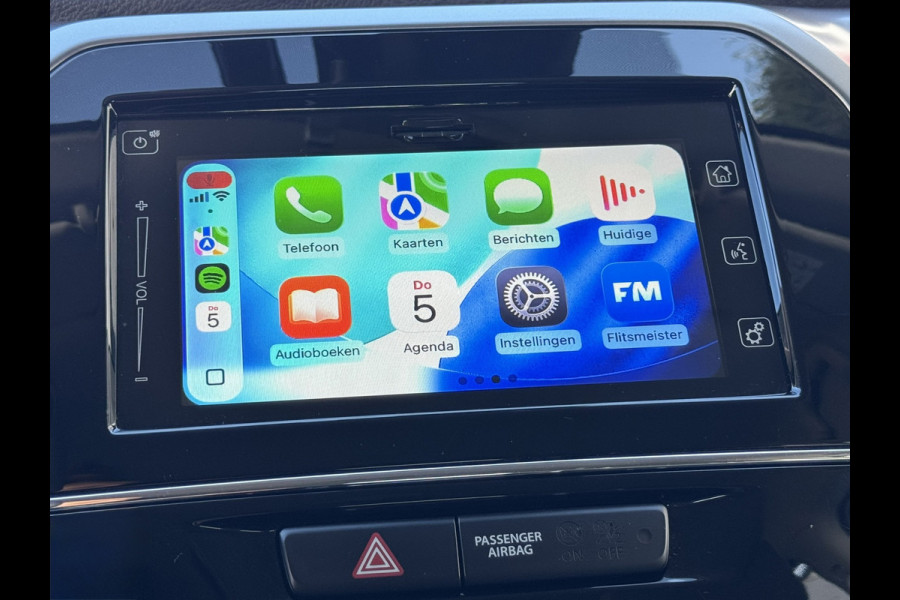 Suzuki Vitara 1.4 Boosterjet Select Smart Hybrid Adaptive cruise Climate control Stoelverwarming Parkeercamera Apple / Android