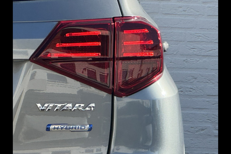 Suzuki Vitara 1.4 Boosterjet Select Smart Hybrid Adaptive cruise Climate control Stoelverwarming Parkeercamera Apple / Android