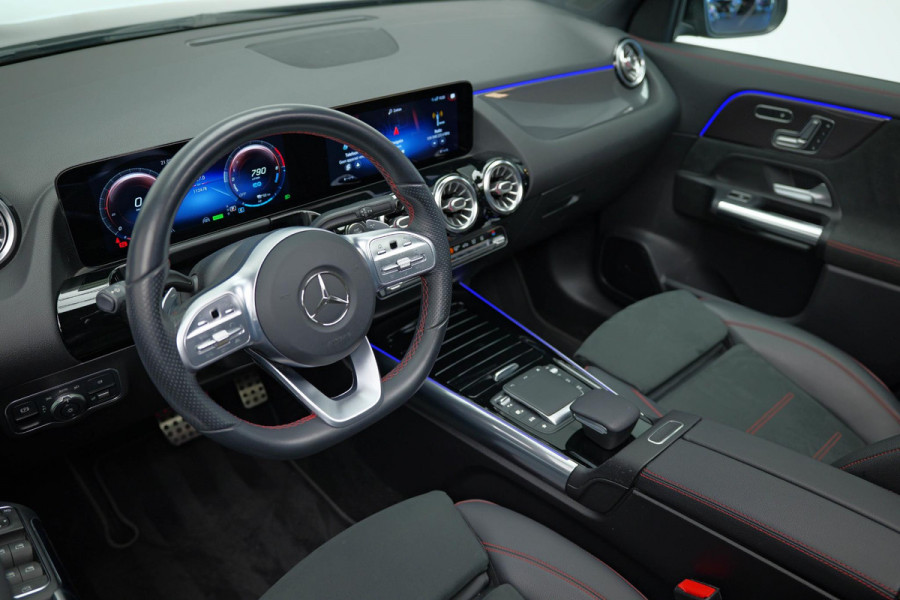 Mercedes-Benz GLA GLA 250e AMG Line |Pano|Memory|Ambient|Adaptive|