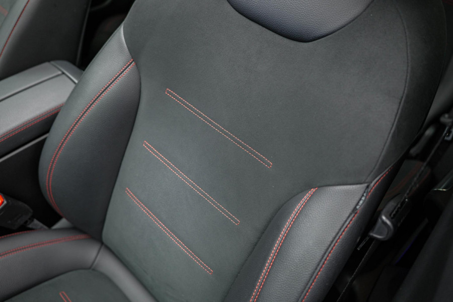 Mercedes-Benz GLA GLA 250e AMG Line |Pano|Memory|Ambient|Adaptive|