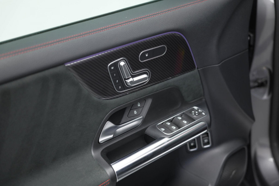 Mercedes-Benz GLA GLA 250e AMG Line |Pano|Memory|Ambient|Adaptive|