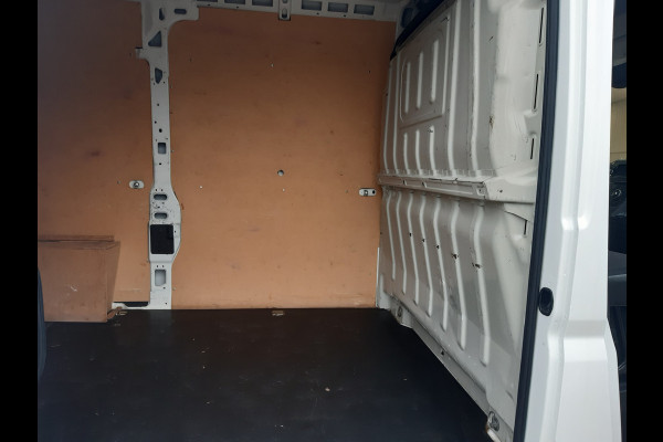 Peugeot Boxer 2.2 BlueHDi 140 Pk - 103 Kw L2/H2 Airco Navi Cruise Control
