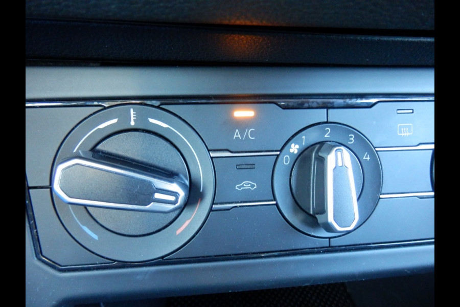 Volkswagen Polo TSI DSG Automaat | 5drs | Beats Audio | Apple Carpl/Andr. Auto