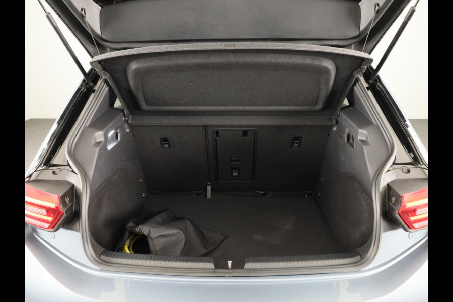 Volkswagen ID.3 Business 58 kWh 204 PK | SoH 91% | Navigatie | Camera | Carplay |