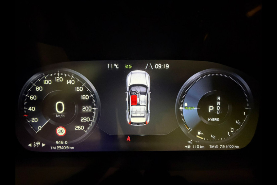 Volvo XC40 T4 Aut. Plug-in Hybrid Plus Dark ACC Stoelverwarming 211pk