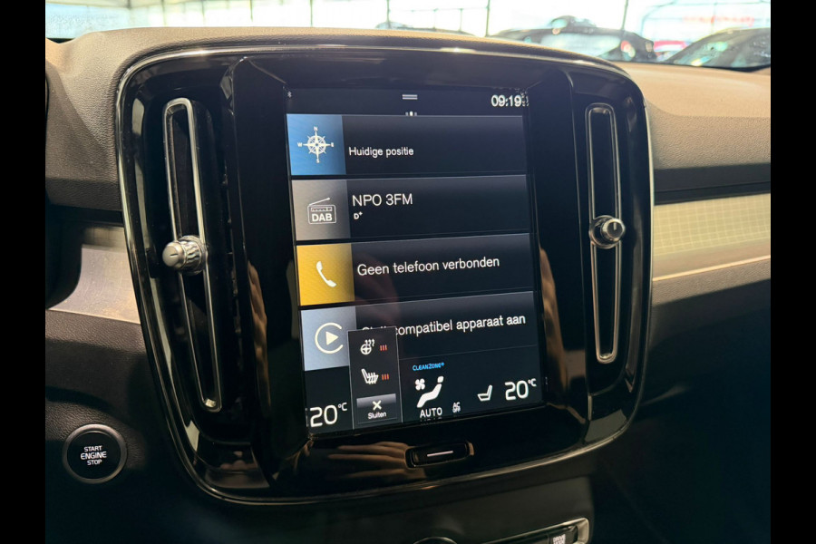 Volvo XC40 T4 Aut. Plug-in Hybrid Plus Dark ACC Stoelverwarming 211pk