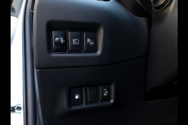 Toyota C-HR 1.8 Hybrid Dynamic | Park-Assist | Dodehoek | Stuurwielverwarmin