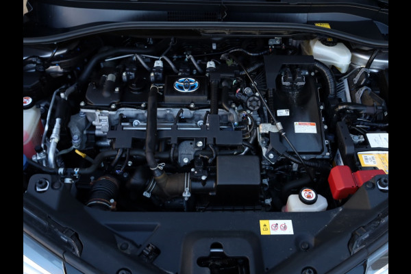 Toyota C-HR 1.8 Hybrid Dynamic | Park-Assist | Dodehoek | Stuurwielverwarmin