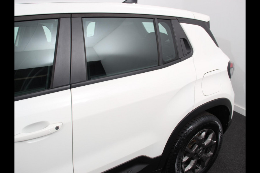 Jeep Avenger Longitude 54 kWh Automaat | Navigatie | Apple Carplay/ Android Auto | Parkeersensor achter | Cruise Control | Stoelverwarming | Full LED | Virtual Cockpit | Climate Control