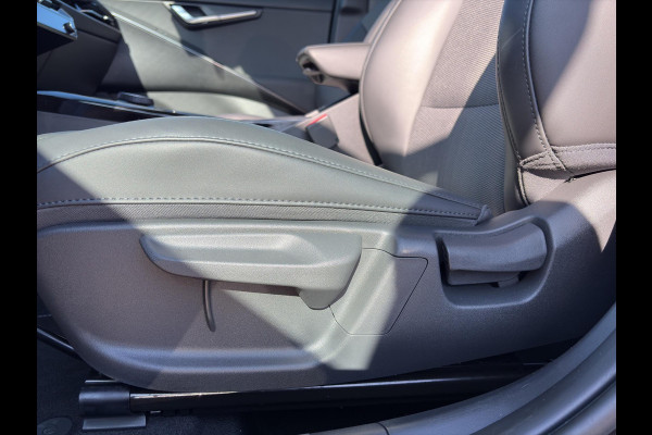 Kia Niro 1.6 GDi PHEV DynamicLine Automaat | Camera | Cruise | Sensoren | Apple Carplay & Android Auto | Navi |